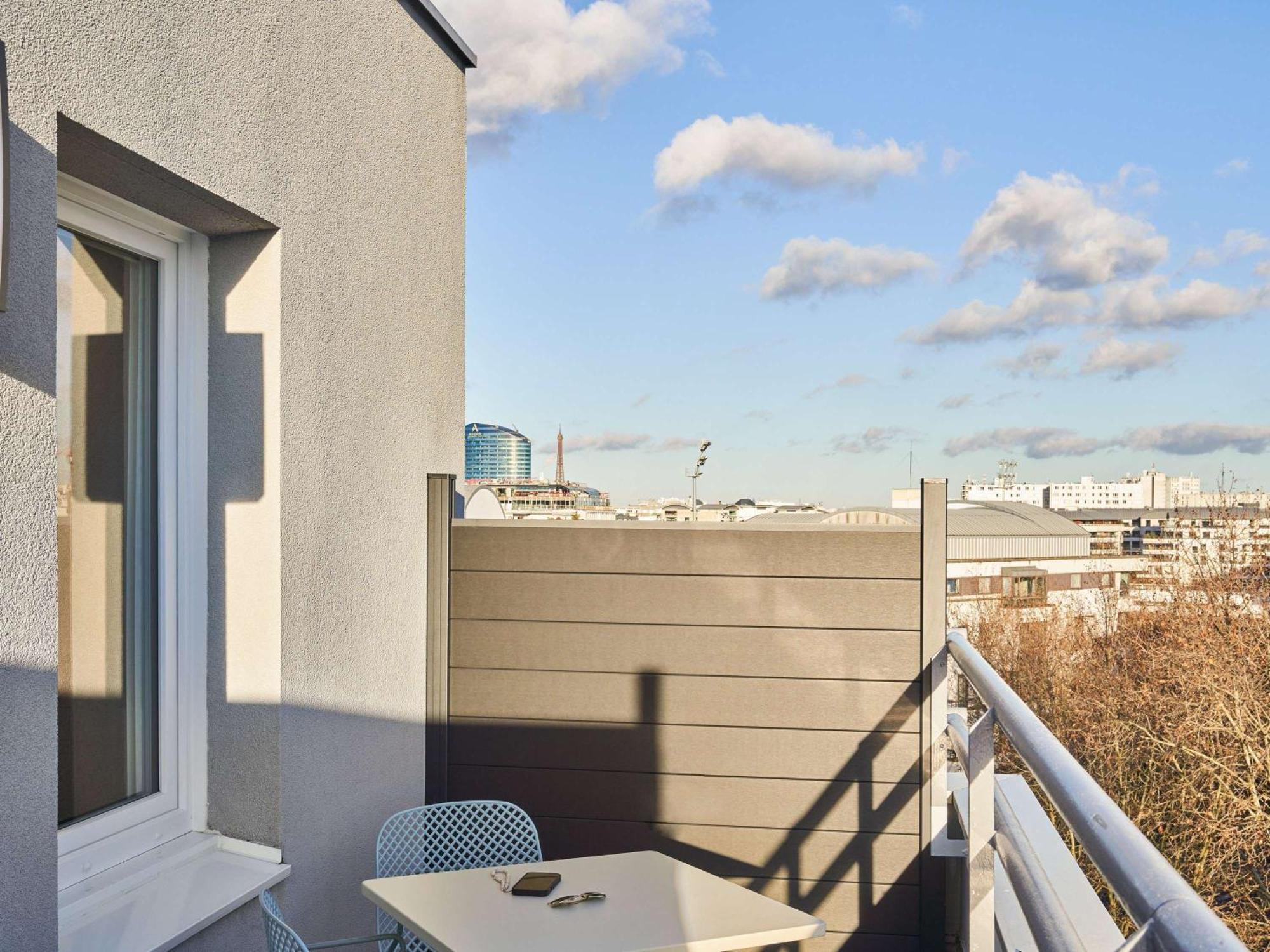 Ibis Budget Issy Les Moulineaux Paris Ouest Esterno foto