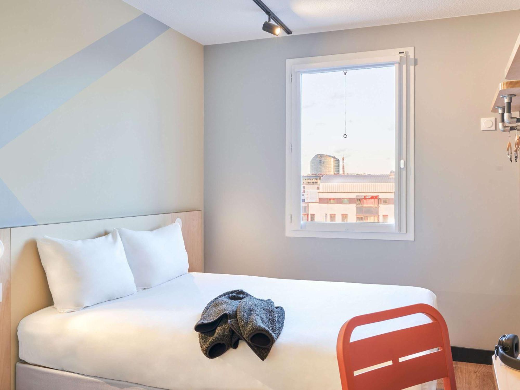 Ibis Budget Issy Les Moulineaux Paris Ouest Esterno foto