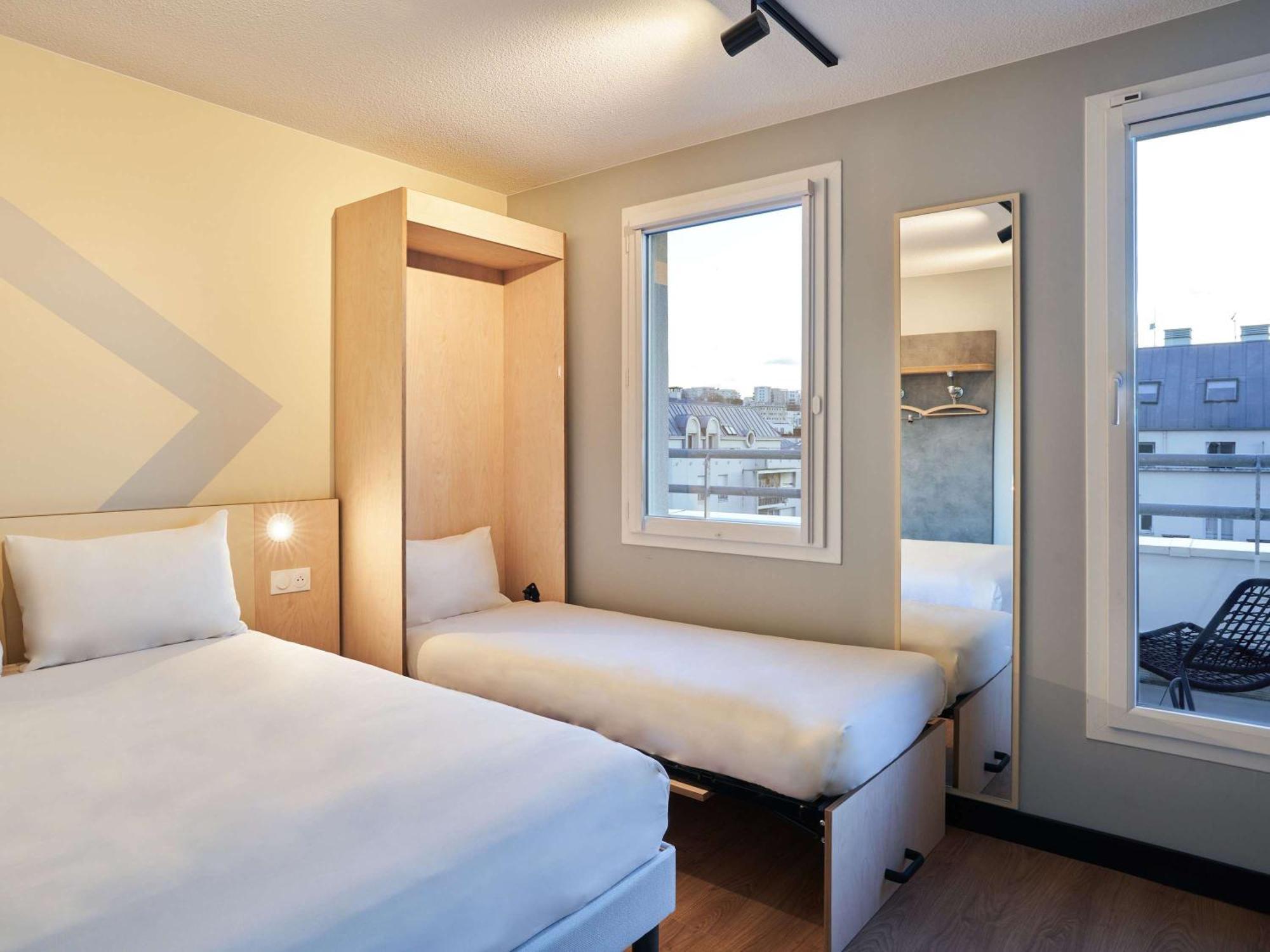 Ibis Budget Issy Les Moulineaux Paris Ouest Esterno foto