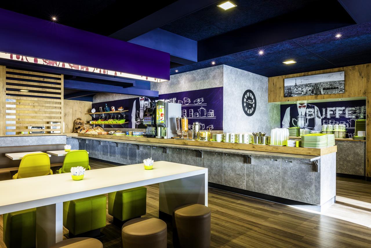 Ibis Budget Issy Les Moulineaux Paris Ouest Esterno foto